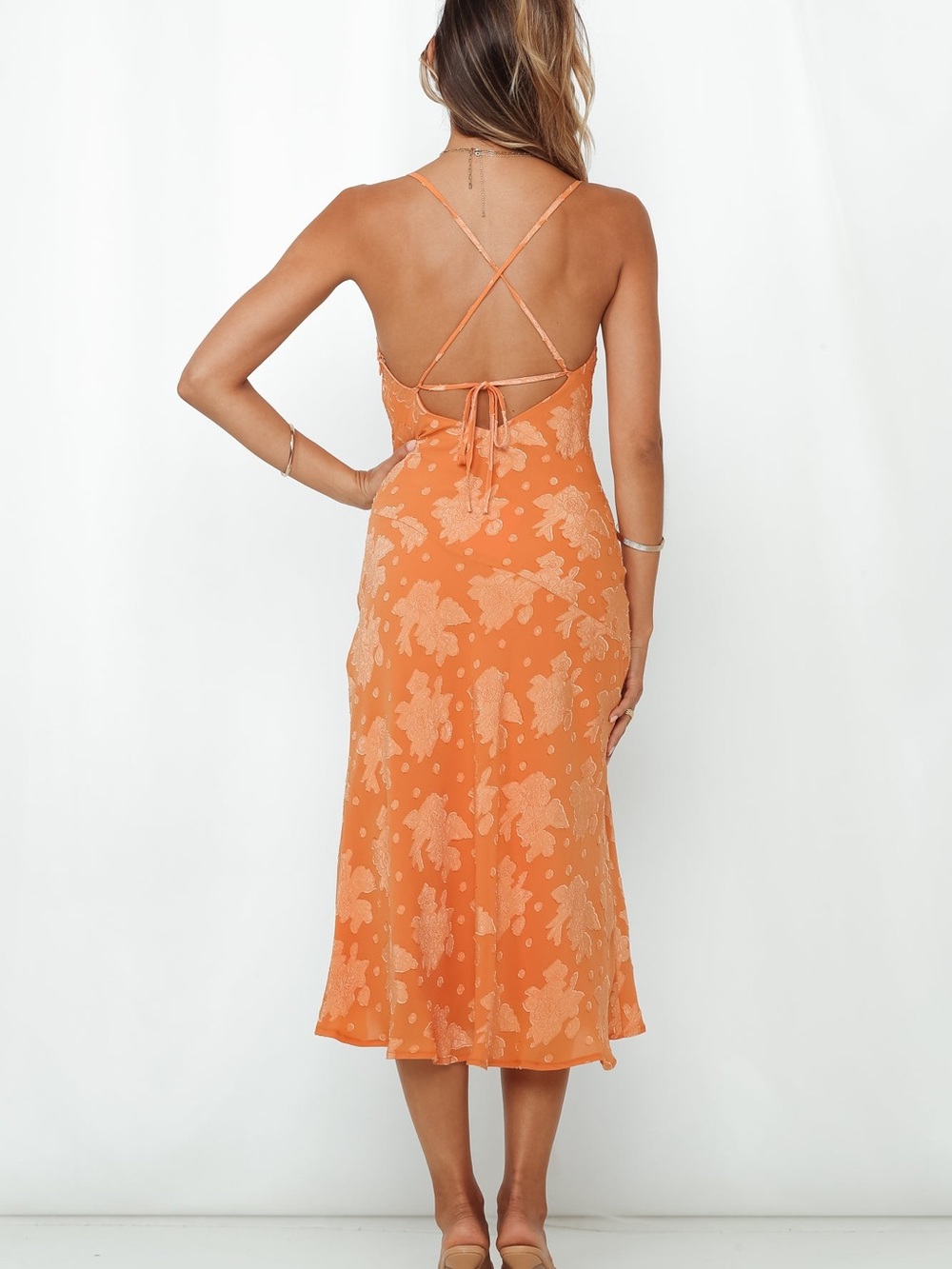 Hello Molly ‘DRINKS ON ME MIDI DRESS ORANGE’ - Picture 2 of 7